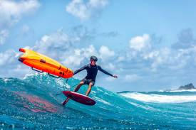 Ginxu_2_Pro_Carbon_hero