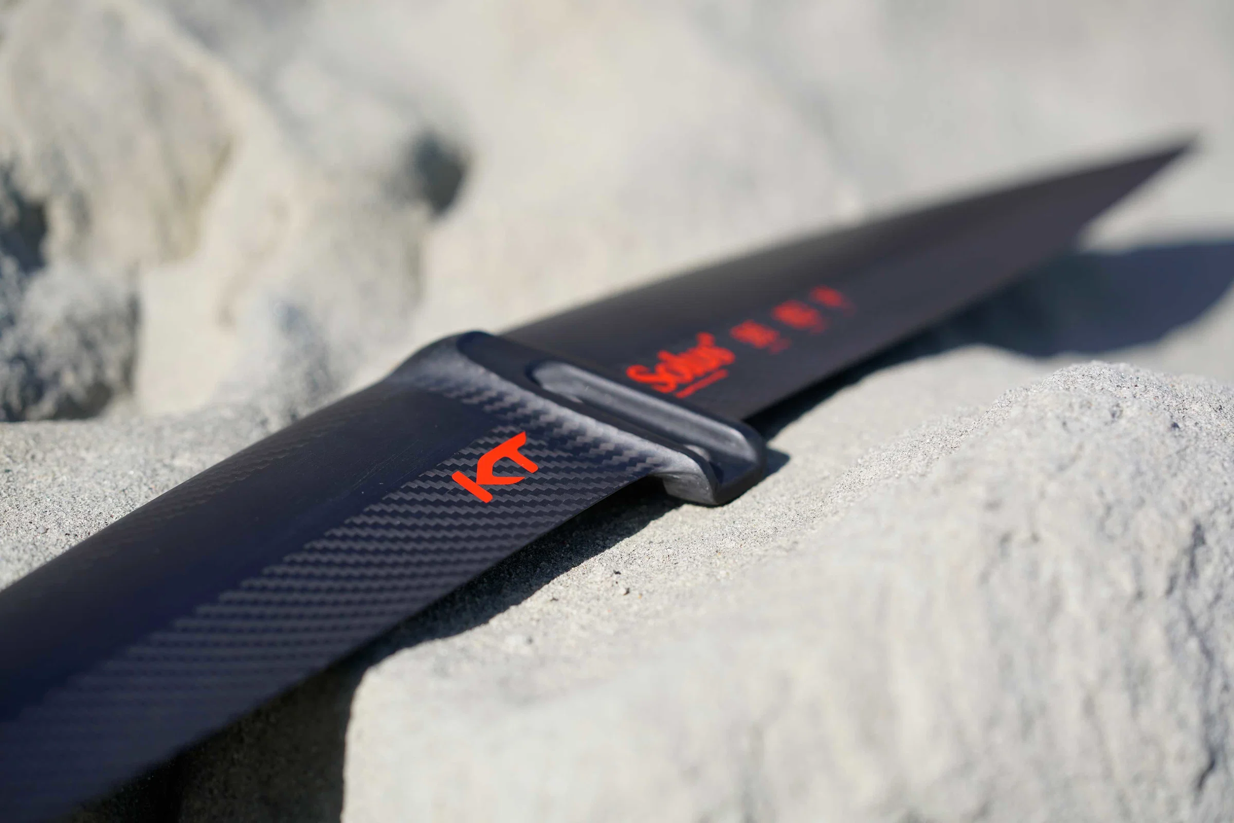Solus. Ultra High Modulus Carbon.