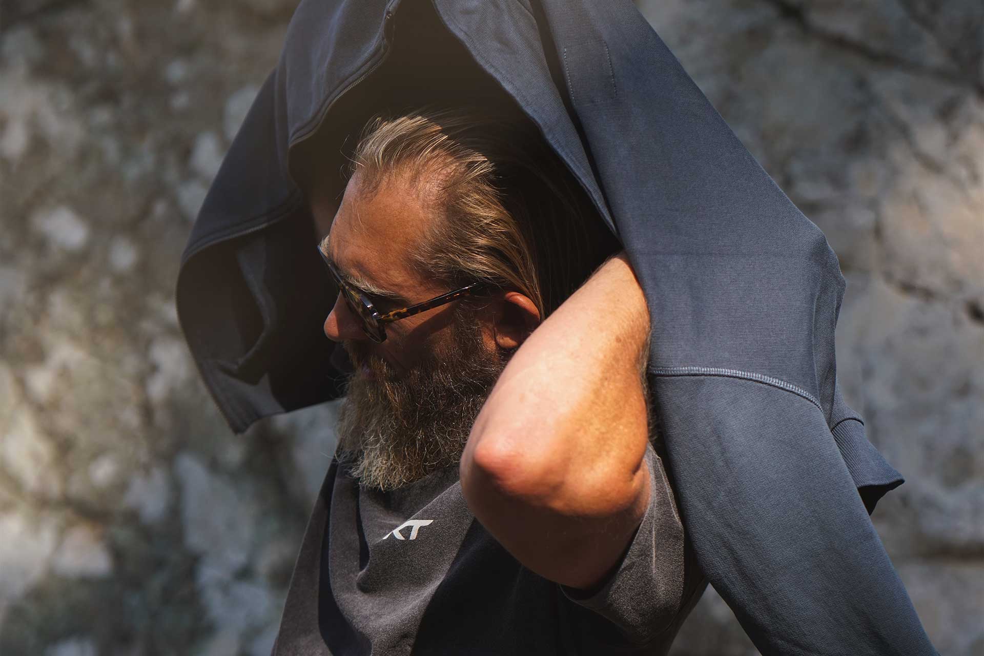 apparel-hero